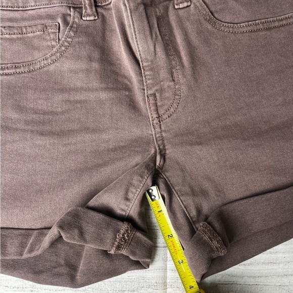 Women’s American Eagle shorts - Picture 2 of 4